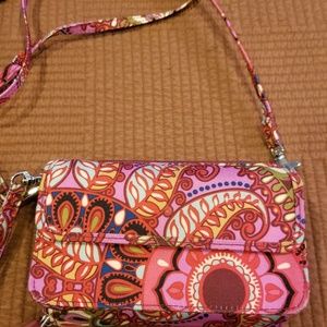 Vera Bradley All in One Cross Body RFID